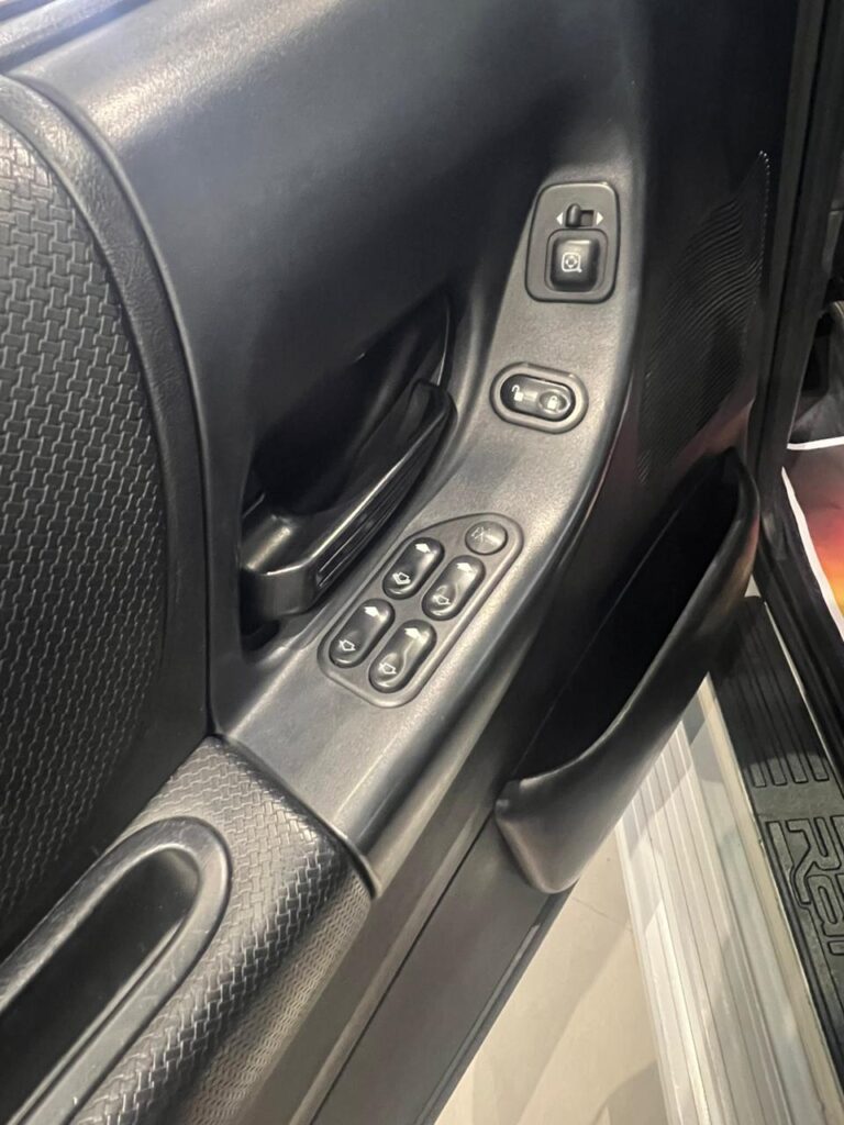 WhatsApp-Image-2025-10-27-at-4.32.26-PM