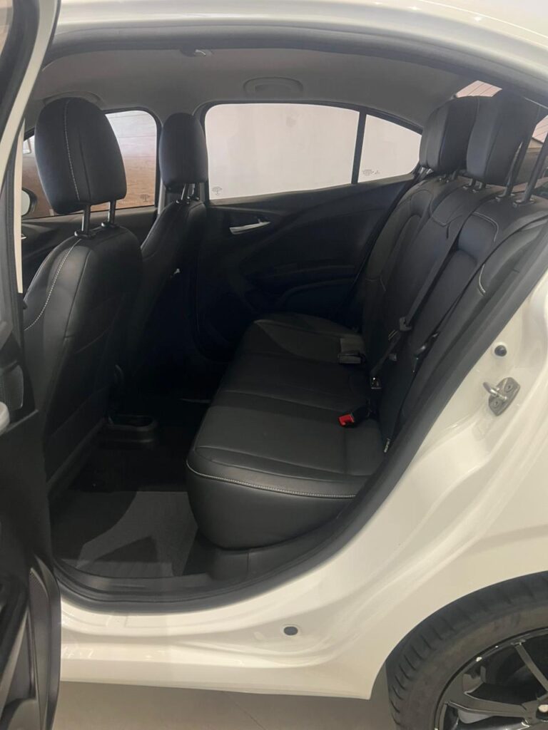 WhatsApp-Image-2025-12-17-at-2.35.55-PM-2